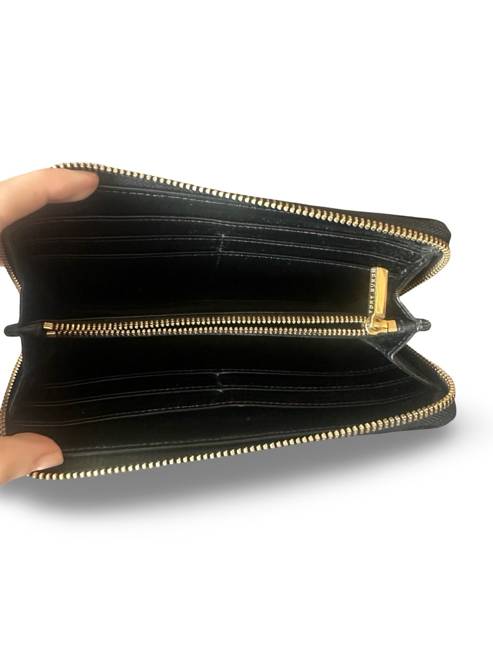 Tory Burch With Paper Work Black Patent Leather Zip Wallet - Picture 7 of 13